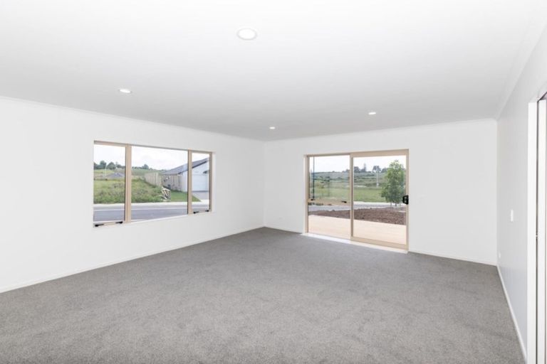 Photo of property in 2 Whakapono Avenue, Baverstock, Hamilton, 3200