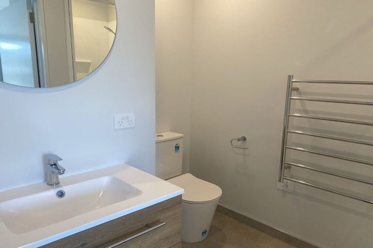 Photo of property in 2/302 Fitzgerald Avenue, Christchurch Central, Christchurch, 8013