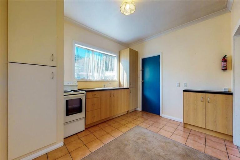 Photo of property in 2/13 Faulke Avenue, Wainuiomata, Lower Hutt, 5014