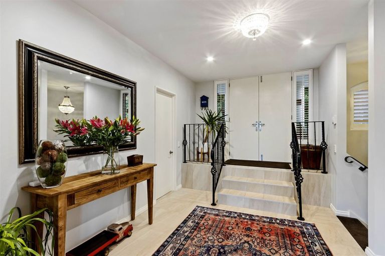 Photo of property in 39 Overdale Drive, Cashmere, Christchurch, 8022