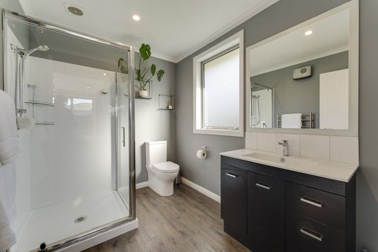 Photo of property in 20 Perriam Place, Mount Pisa, Cromwell, 9383