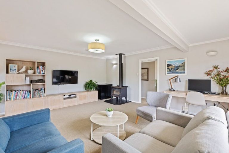 Photo of property in 35a Ropiha Street, Fitzroy, New Plymouth, 4312