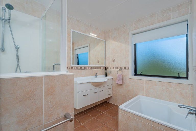 Photo of property in 6/35 Claxton Avenue, Pauanui, Hikuai, 3579