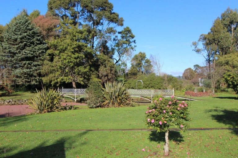 Photo of property in 83 Porangahau Road, Waipukurau, 4200