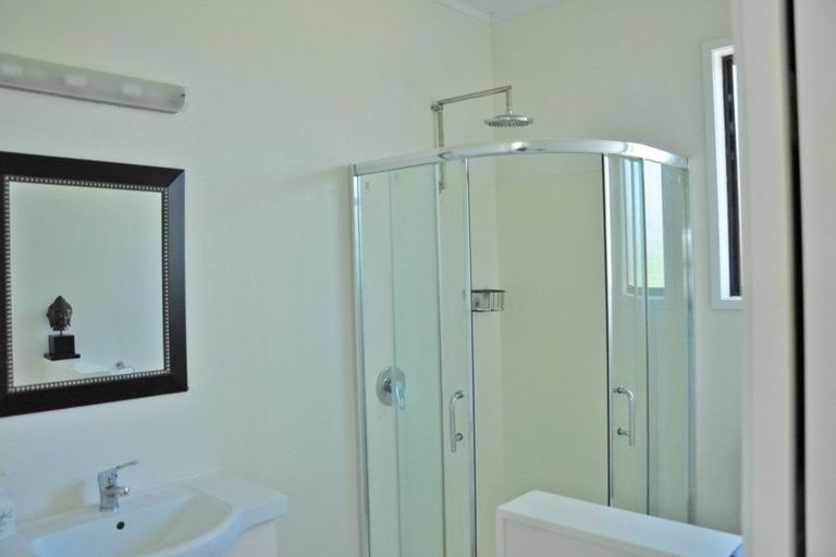 Photo of property in 66 Waiteitei Road, Wellsford, 0974