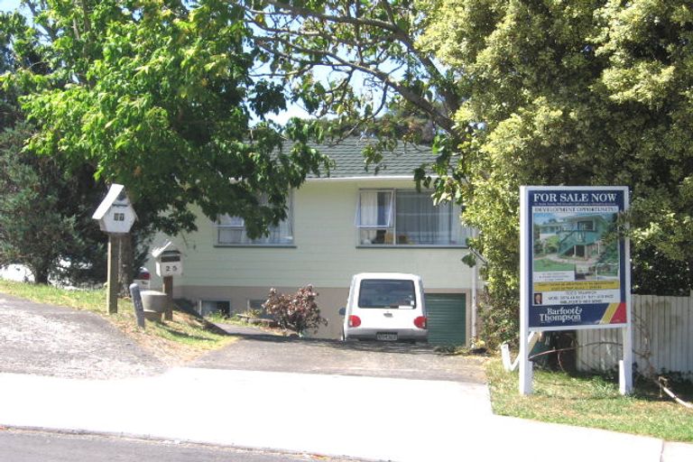 Photo of property in 25 Cunliffe Place, Glenfield, Auckland, 0629