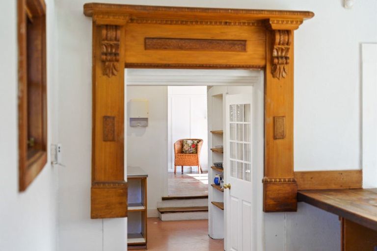 Photo of property in 3 State Highway 1, Otaki, 5512