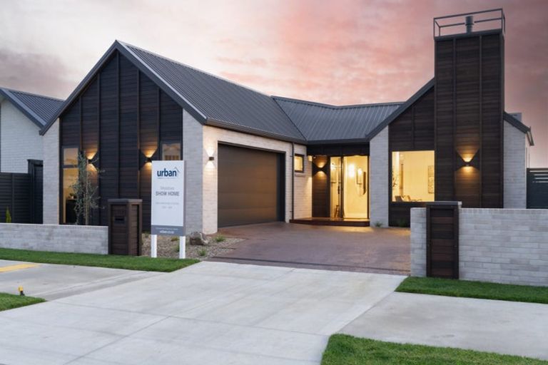 Photo of property in 12b East Ridge Grove, Newstead, Hamilton, 3286