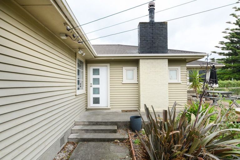 Photo of property in 1324 Napier Road, Ashhurst, 4810