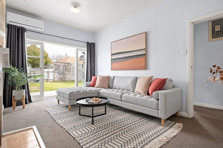 Photo of property in 17 Plunket Terrace, Hamilton East, Hamilton, 3216