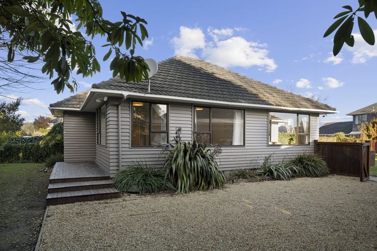 Photo of property in 12 Briggs Road, Mairehau, Christchurch, 8052