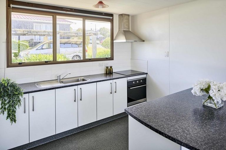 Photo of property in 71 Conclusion Street, Ascot Park, Porirua, 5024