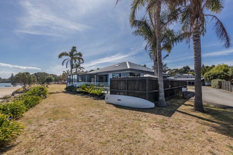 Photo of property in 17 Papaka Road, Ngunguru, Whangarei, 0173