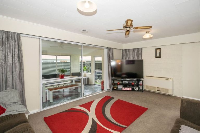 Photo of property in 15 Lucas Street, Riversdale, Blenheim, 7201