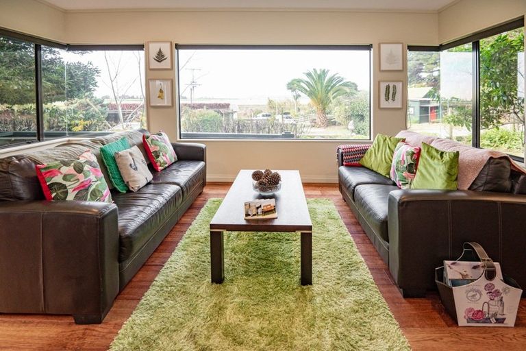 Photo of property in 68 Nilgiri Road, Poraiti, Napier, 4182