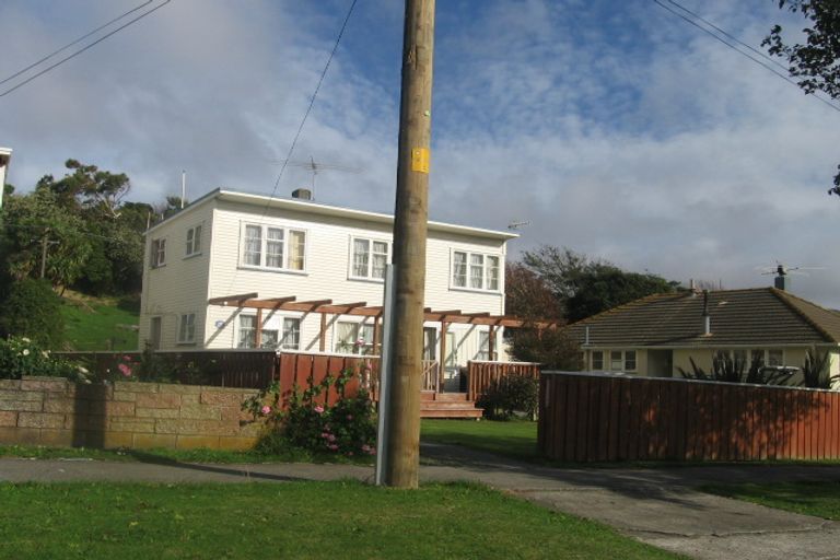 Photo of property in 54 Mungavin Avenue, Ranui, Porirua, 5024