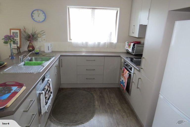 Photo of property in 5/16 Victoria Avenue, Whakatane, 3120