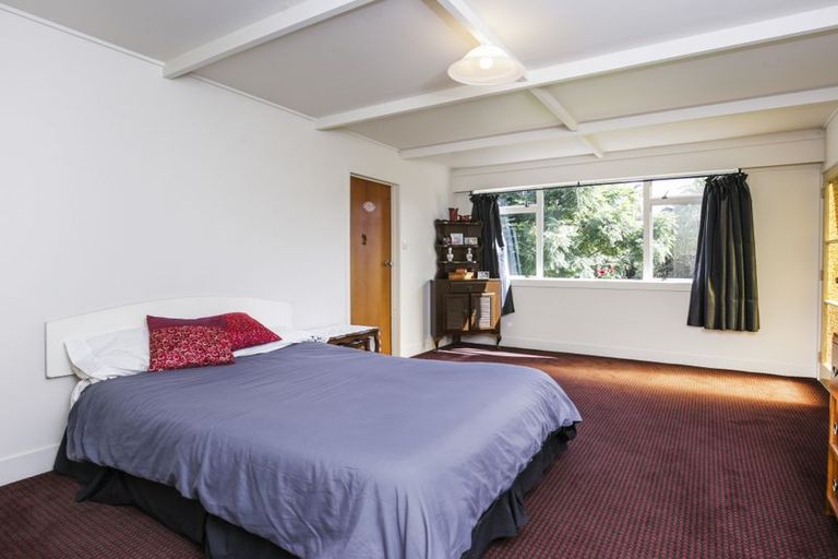 Photo of property in 87c Woodglen Road, Glen Eden, Auckland, 0602