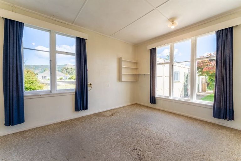 Photo of property in 4 Smith Street, Waimate, 7924