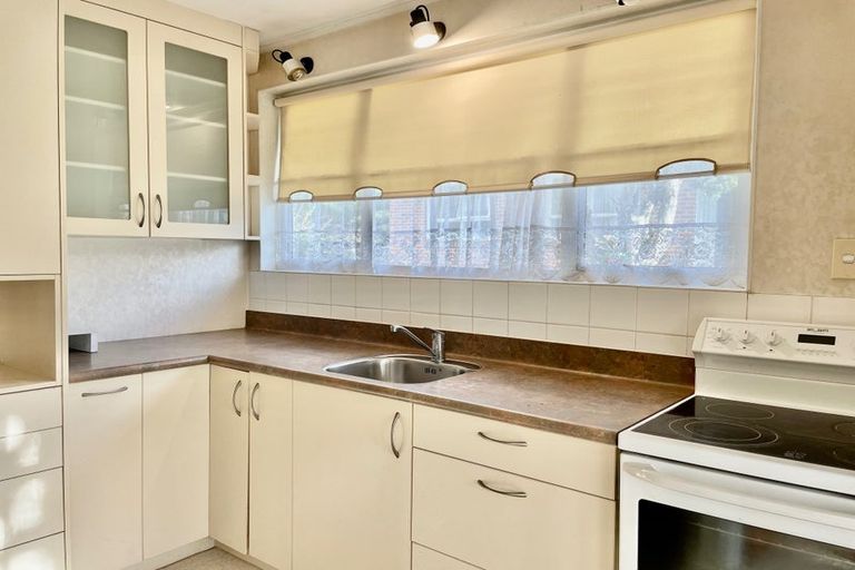 Photo of property in 16 Eden Street, Mangere East, Auckland, 2024