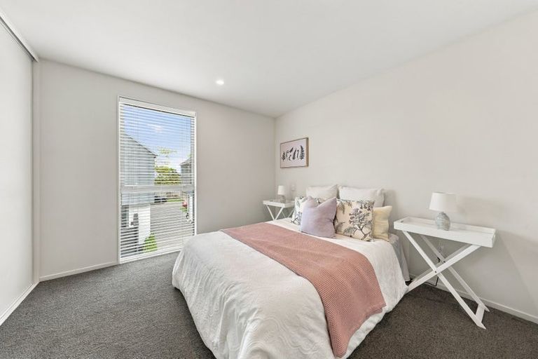 Photo of property in 33a Oxley Avenue, St Albans, Christchurch, 8014