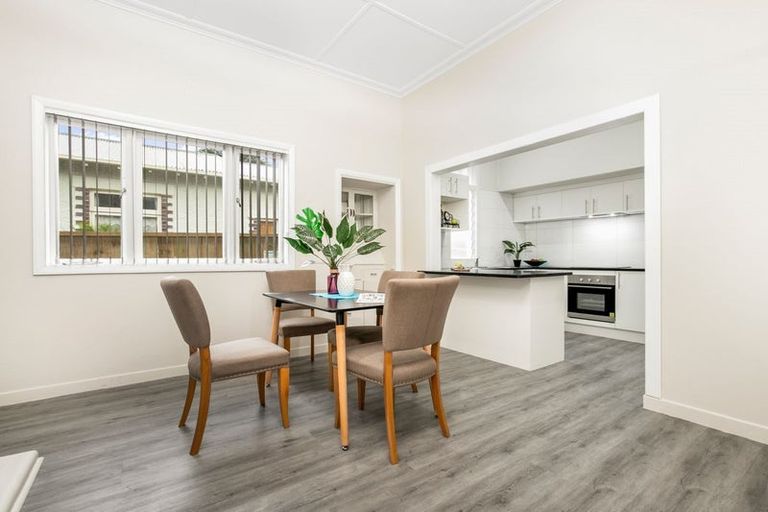 Photo of property in 15 Princes Street, Pukekohe, 2120