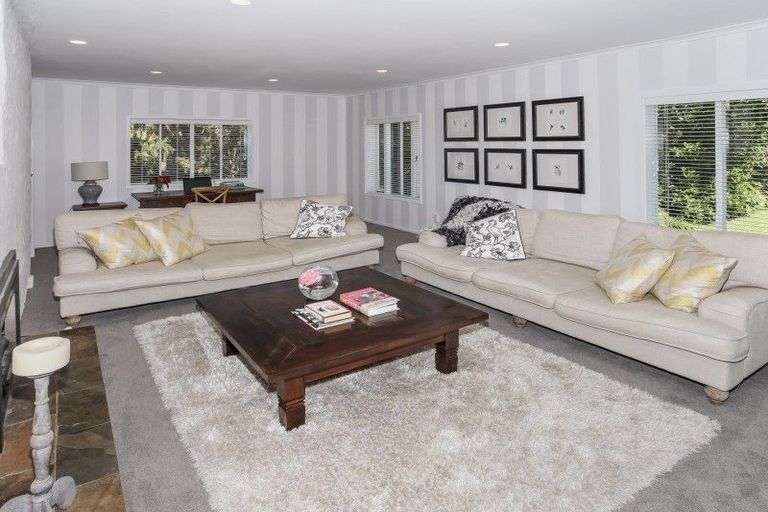 Photo of property in 17 Ridgeline Way, Brookby, Manurewa, 2576