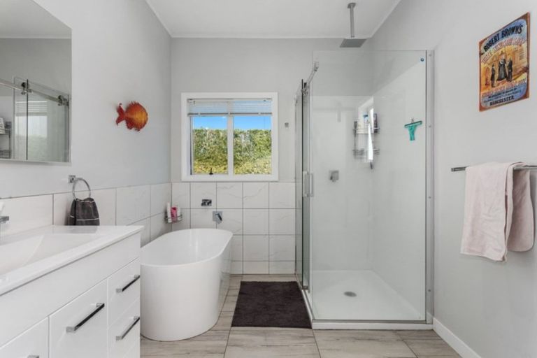 Photo of property in 41 Rewatu Road, Poroporo, Whakatane, 3191