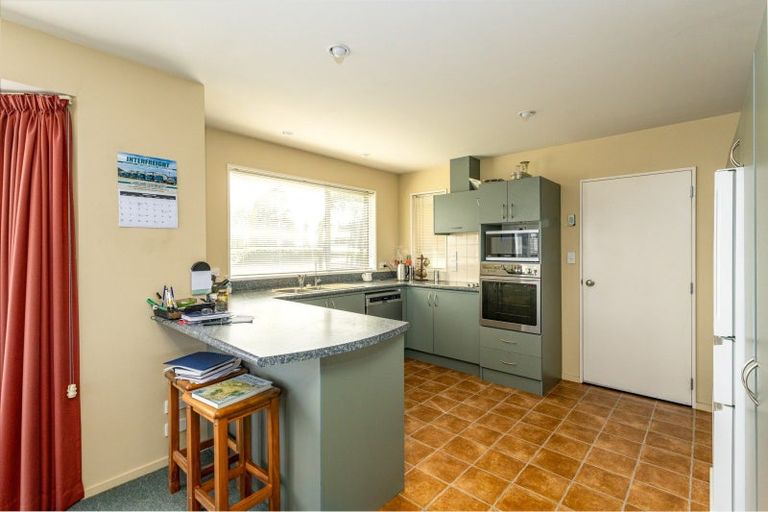 Photo of property in 46 Lucks Road, Waimate, 7980