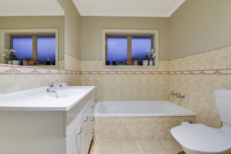 Photo of property in 9 Farleigh Close, Huntington, Hamilton, 3210