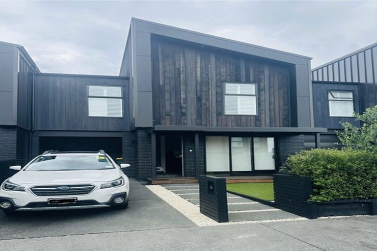 Photo of property in 6 Nga Tutu Place, Belmont, Auckland, 0622