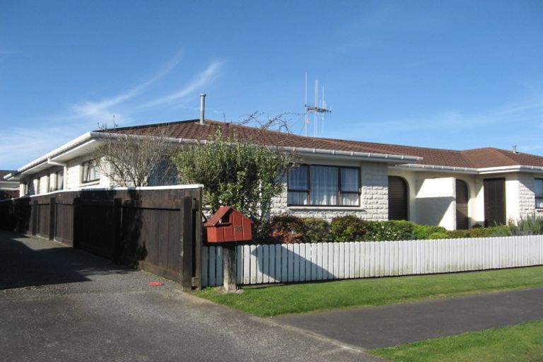 Photo of property in 34a Exeter Crescent, Springvale, Whanganui, 4501