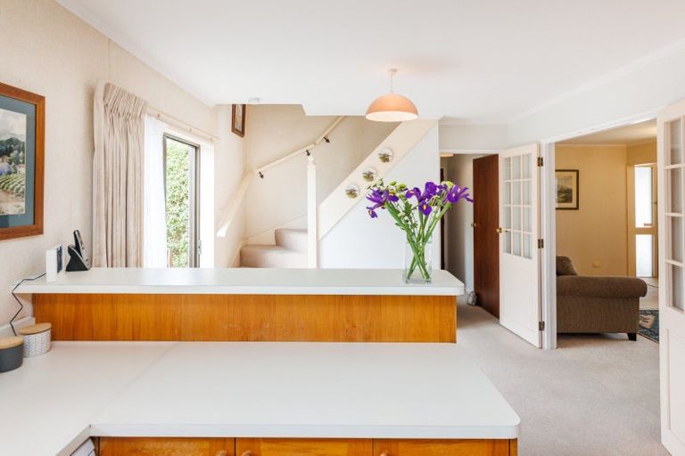 Photo of property in 483b Ruahine Street, Terrace End, Palmerston North, 4410