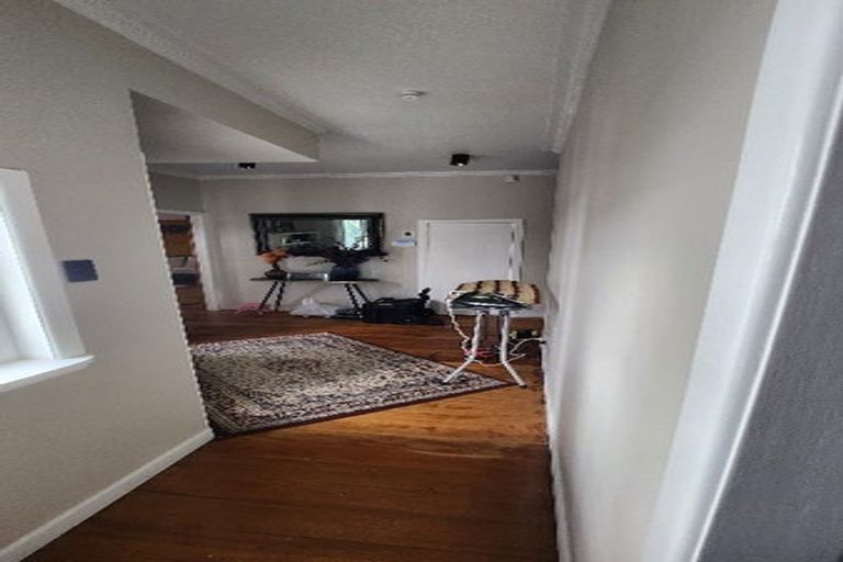 Photo of property in 552 Swanson Road, Ranui, Auckland, 0612