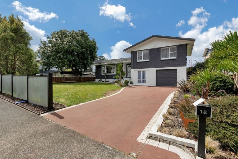 Photo of property in 18 Parkland Crescent, Te Kamo, Whangarei, 0112