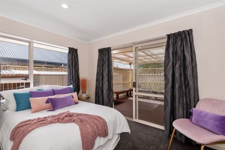 Photo of property in 87 Tilford Street, Woolston, Christchurch, 8062