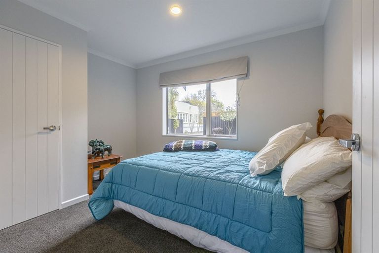 Photo of property in 7a Awatea Terrace, Hokowhitu, Palmerston North, 4410