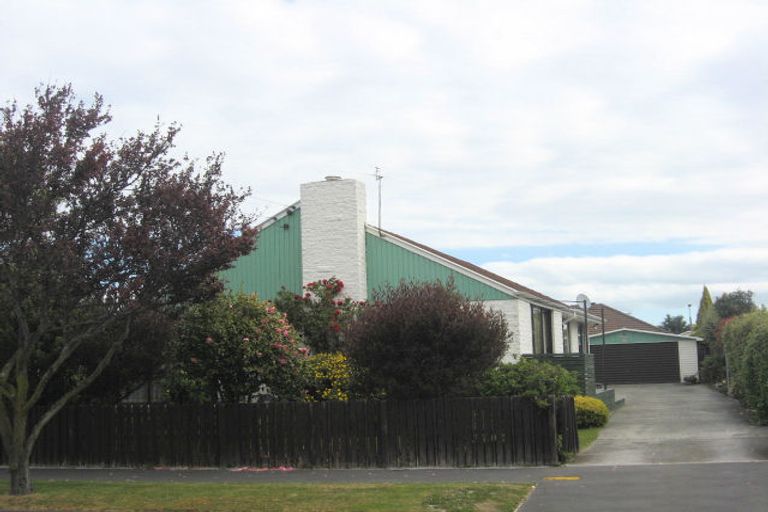 Photo of property in 27 Cardome Street, Bishopdale, Christchurch, 8053