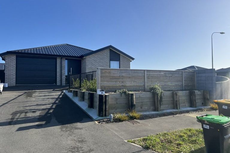 Photo of property in 95 Eureka Street, Aranui, Christchurch, 8061