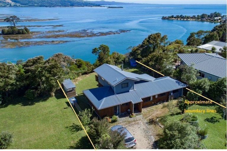 Photo of property in 10 Ruataniwha Drive, Collingwood, 7073