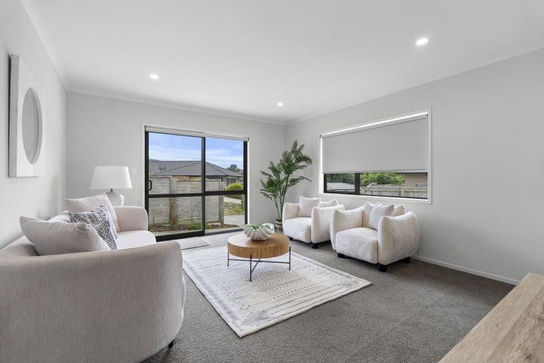 Photo of property in 7 Totarahoe Lane, Whalers Gate, New Plymouth, 4310