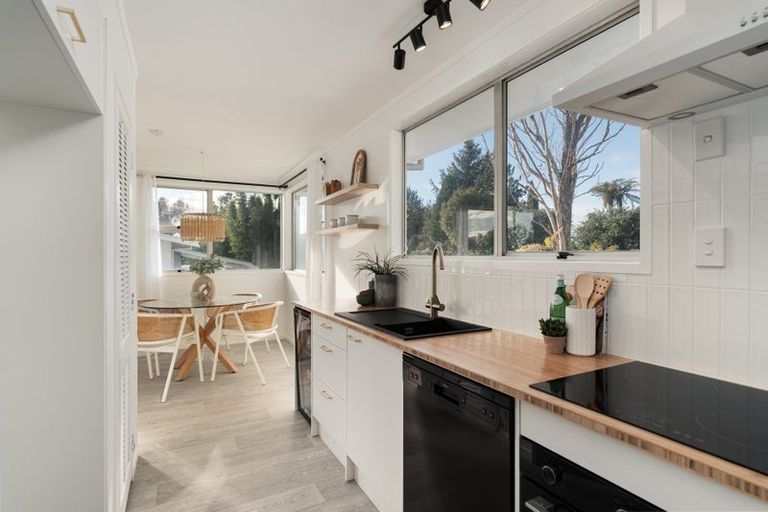 Photo of property in 117 Sutherland Road, Brookfield, Tauranga, 3110