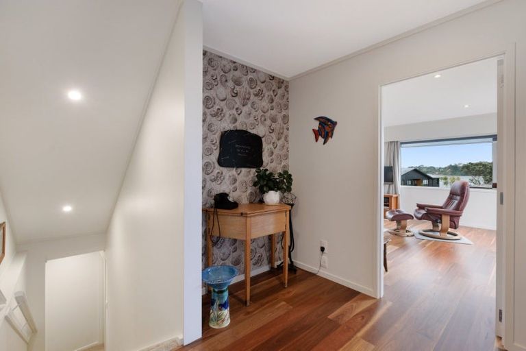 Photo of property in 32 Forrester Drive, Welcome Bay, Tauranga, 3112