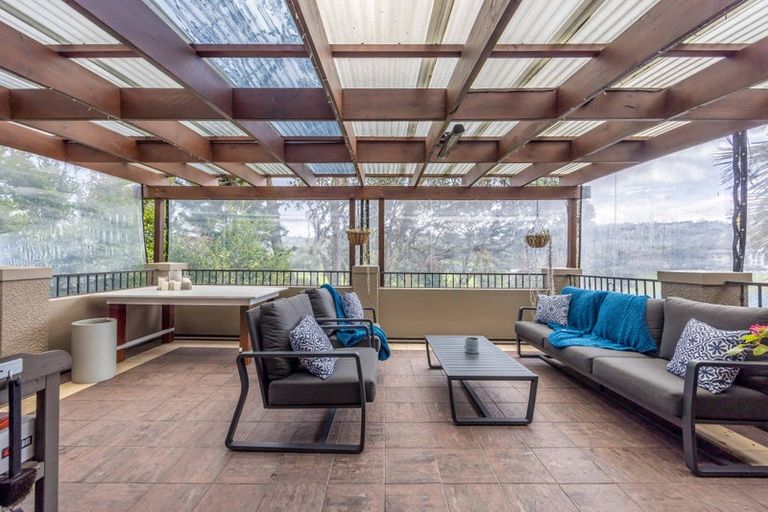 Photo of property in 29 Glencoe Road, Browns Bay, Auckland, 0630