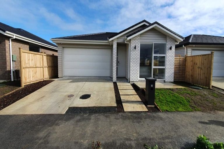 Photo of property in 10 Hukihuki Drive, Takanini, 2110