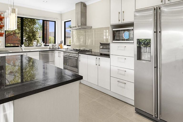 Photo of property in 70 Te Huia Drive, Flagstaff, Hamilton, 3210