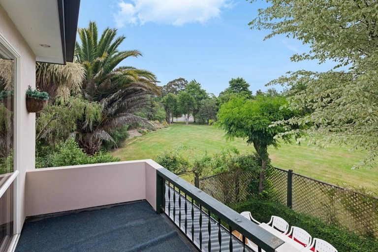 Photo of property in 14 Keetly Place, Ohoka, Kaiapoi, 7692