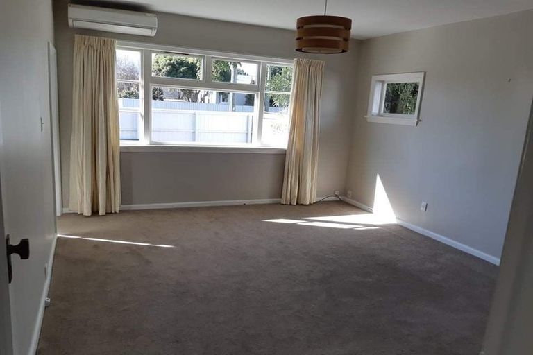 Photo of property in 23 Young Street, Somerfield, Christchurch, 8024