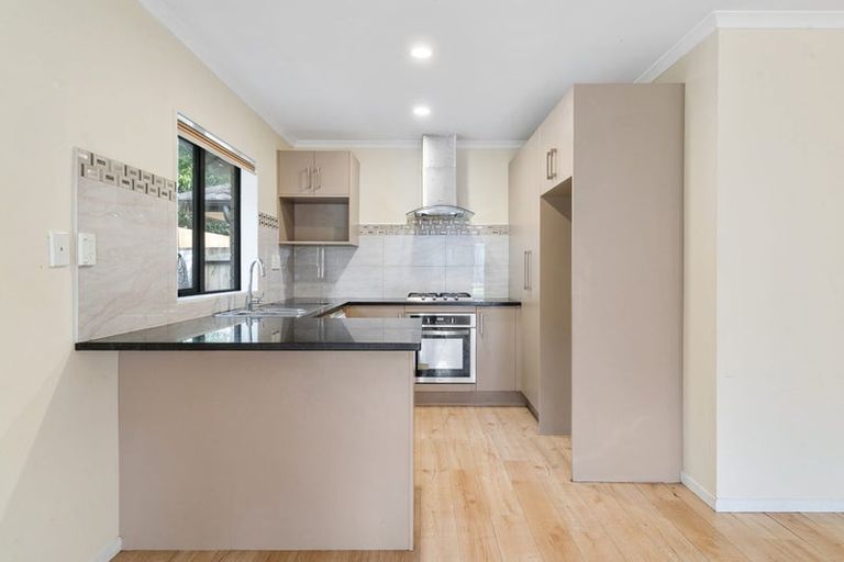 Photo of property in 5d Motatau Road, Papatoetoe, Auckland, 2025