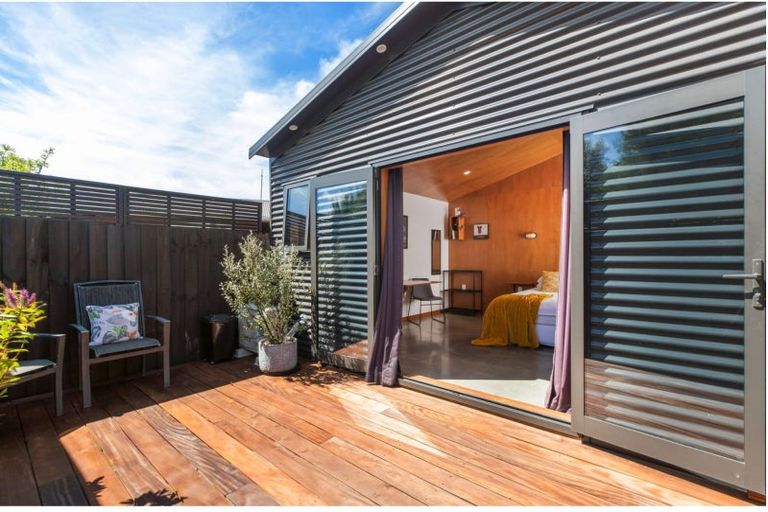 Photo of property in 2 Sonia Place, Casebrook, Christchurch, 8051